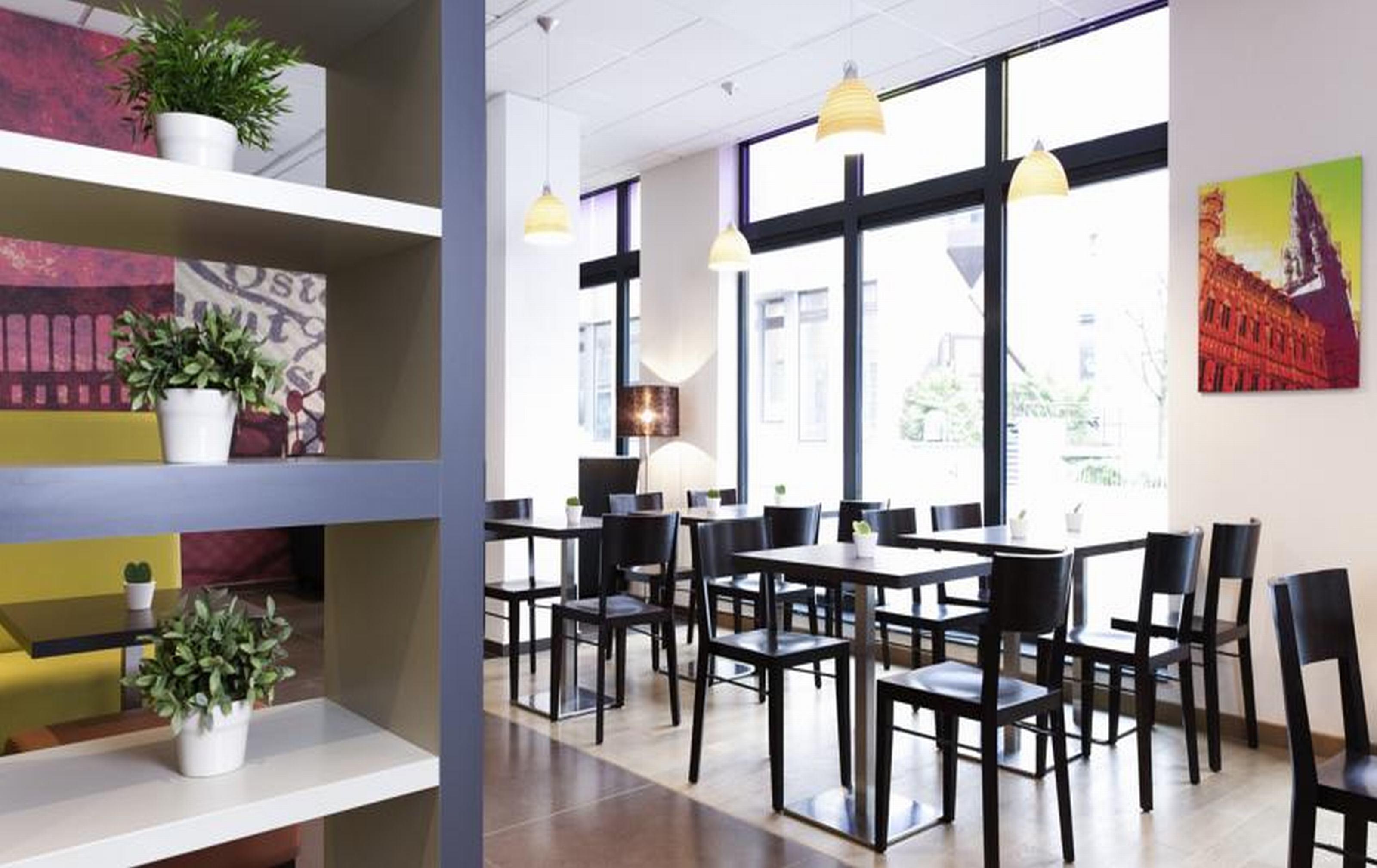 Ibis Styles Hotel Brussels Centre Stephanie Saint-Gilles Exterior foto