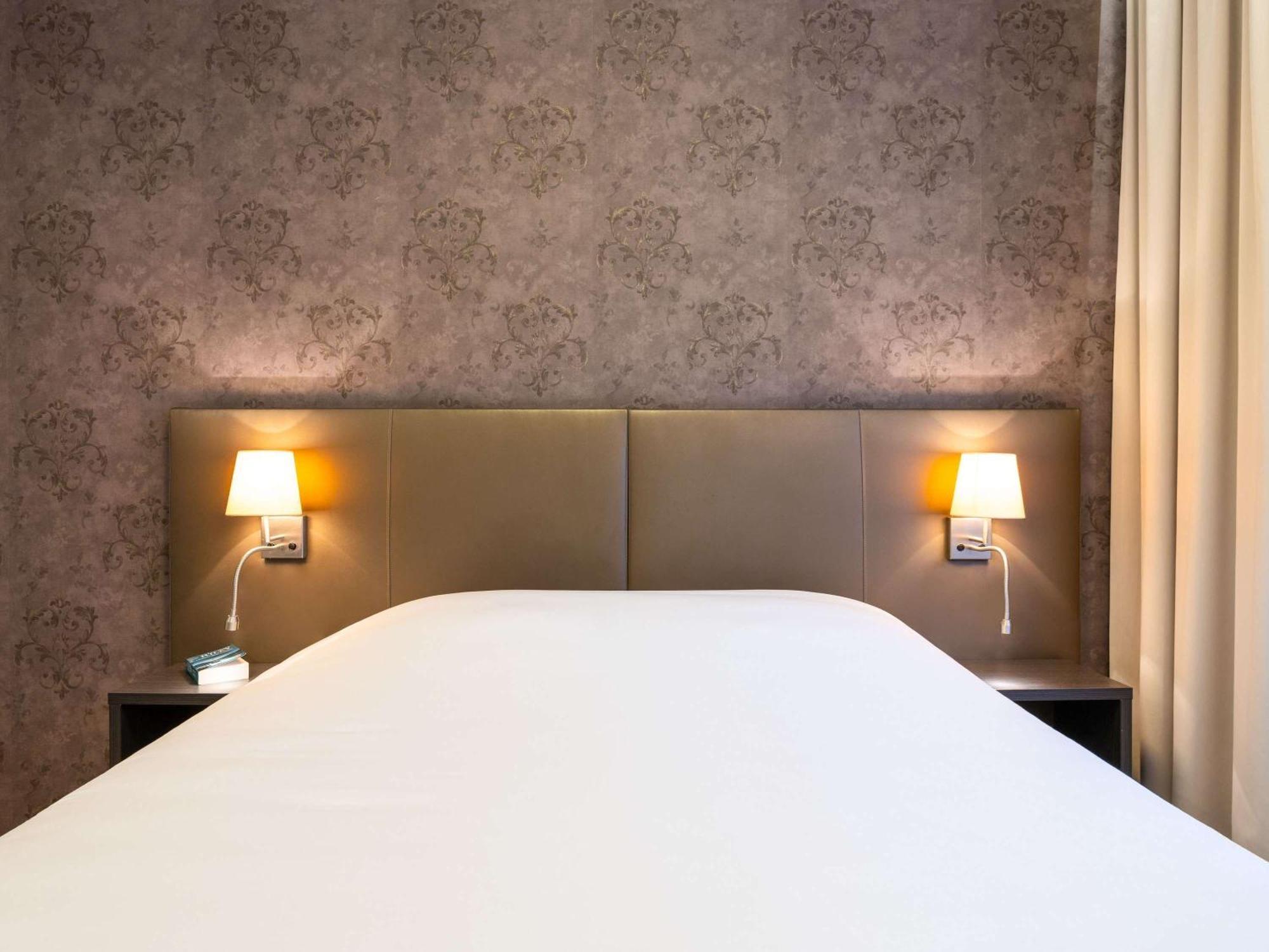 Ibis Styles Hotel Brussels Centre Stephanie Saint-Gilles Exterior foto