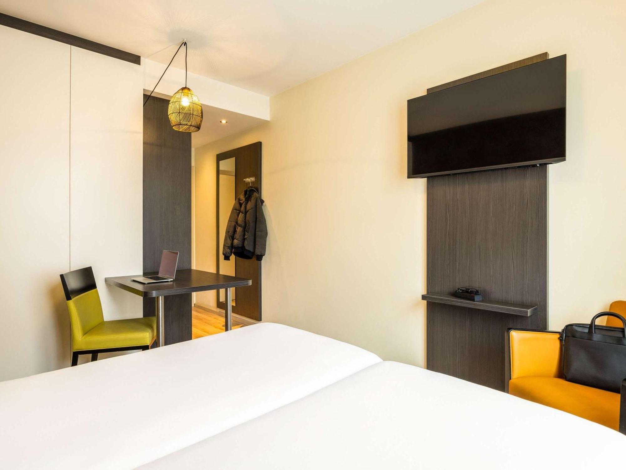 Ibis Styles Hotel Brussels Centre Stephanie Saint-Gilles Exterior foto