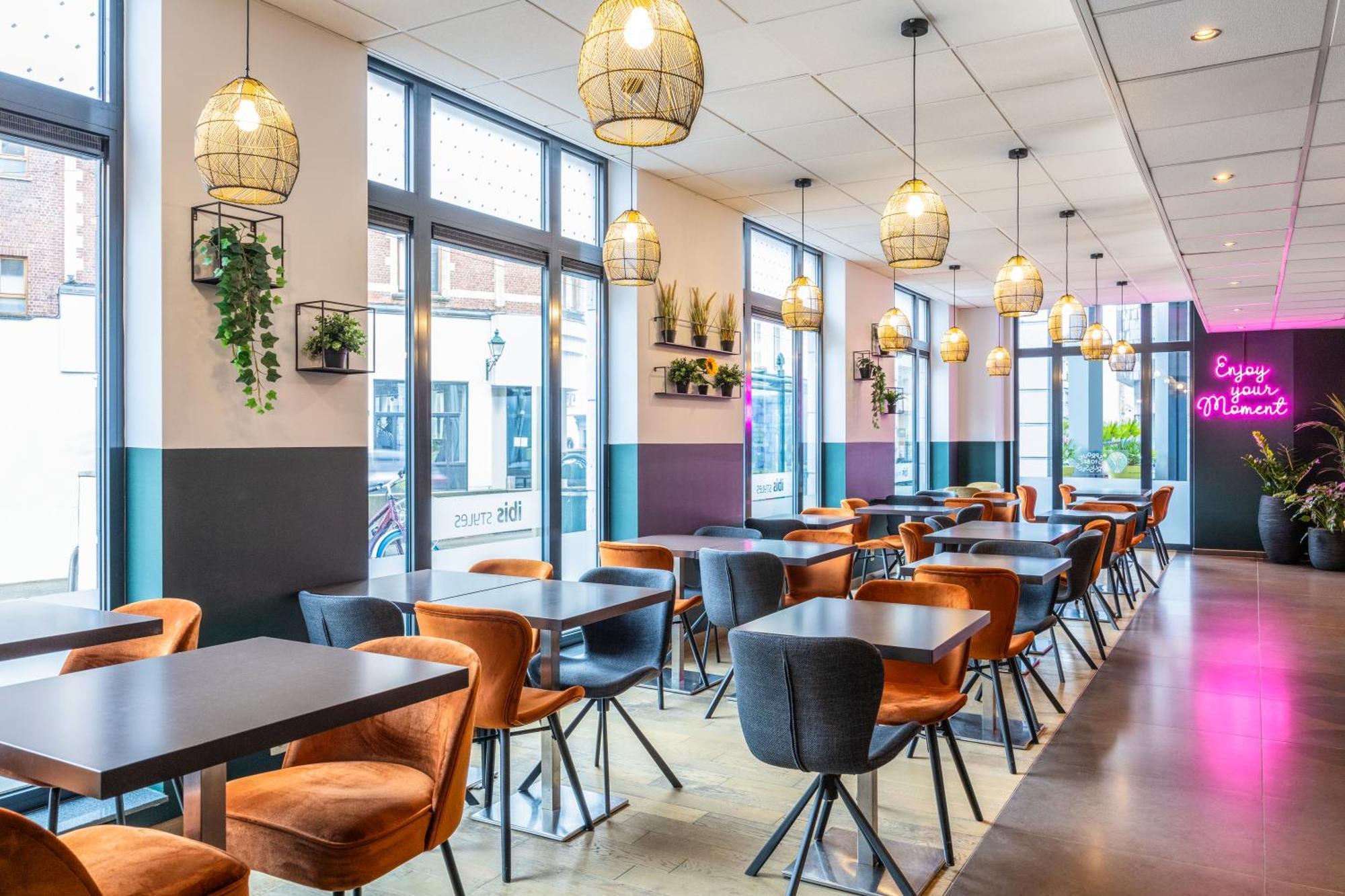 Ibis Styles Hotel Brussels Centre Stephanie Saint-Gilles Exterior foto