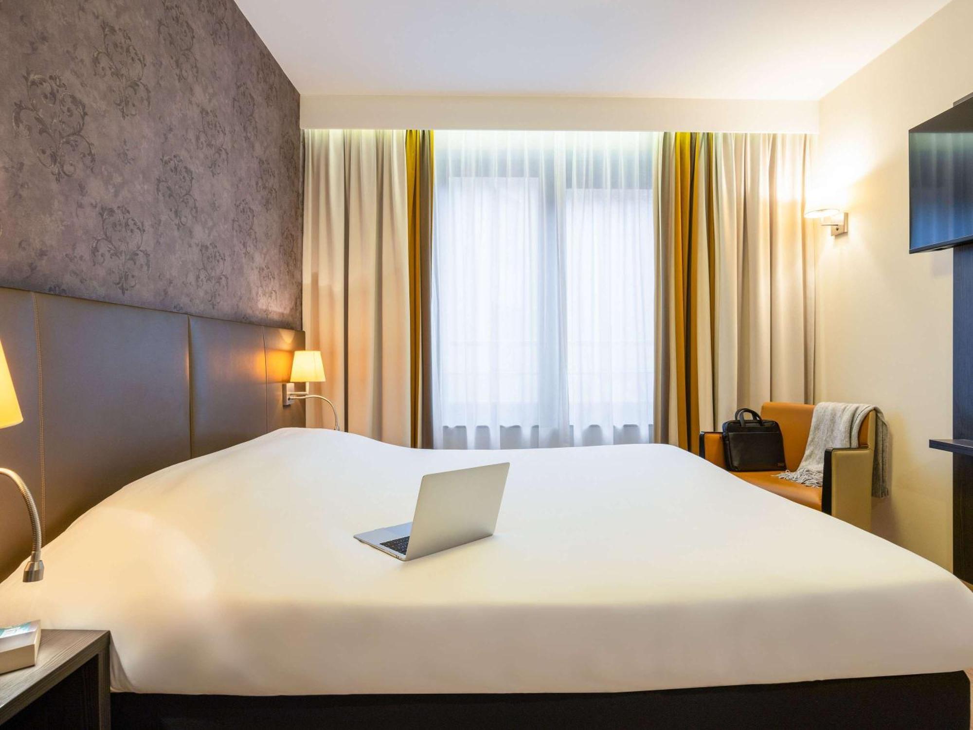 Ibis Styles Hotel Brussels Centre Stephanie Saint-Gilles Exterior foto