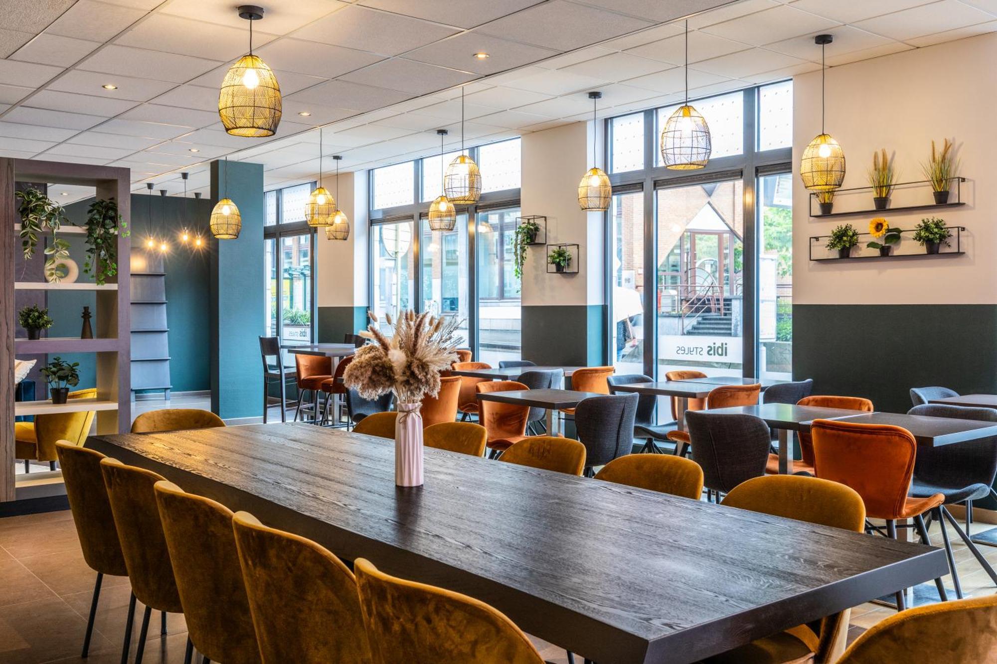 Ibis Styles Hotel Brussels Centre Stephanie Saint-Gilles Exterior foto