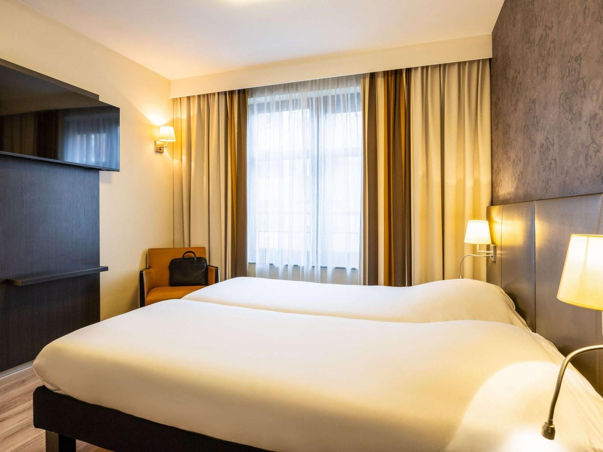 Ibis Styles Hotel Brussels Centre Stephanie Saint-Gilles Exterior foto